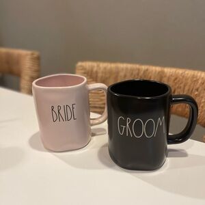 Brand new bride and groom Rae Dunn mug set